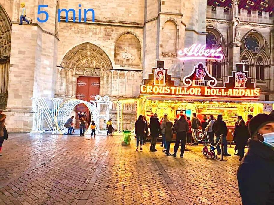 Le Led Room,Centre Ville Place De Parking Gratuite Sens Exterior foto